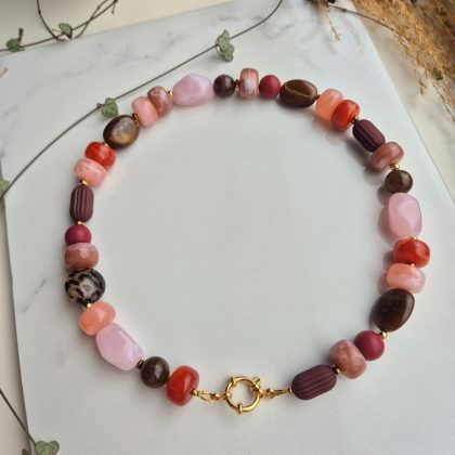 Acryl kralenketting mix bordeaux