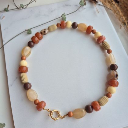 Acryl kralenketting mix bruin/caramel (ook in zilverkleurig rvs)
