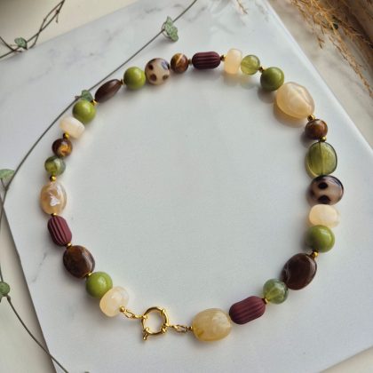 Acryl kralenketting mix olijf